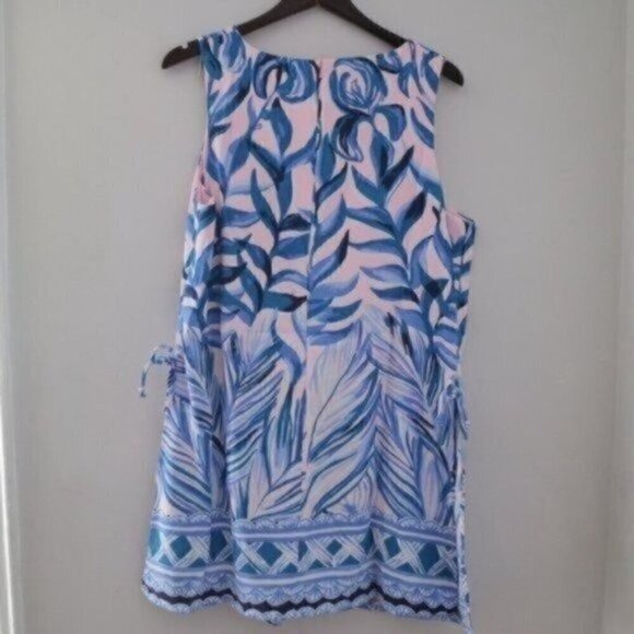 NWOT Lilly Pulitzer Donna Romper Size 16 Blue Pink Tropics Tint Print - Picture 9 of 12